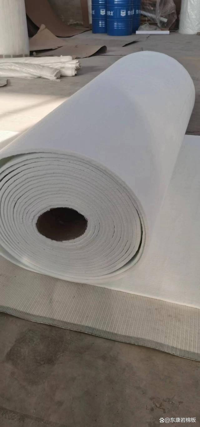 氣凝膠保溫材料是什么？從原理到河北產業的優勢解讀